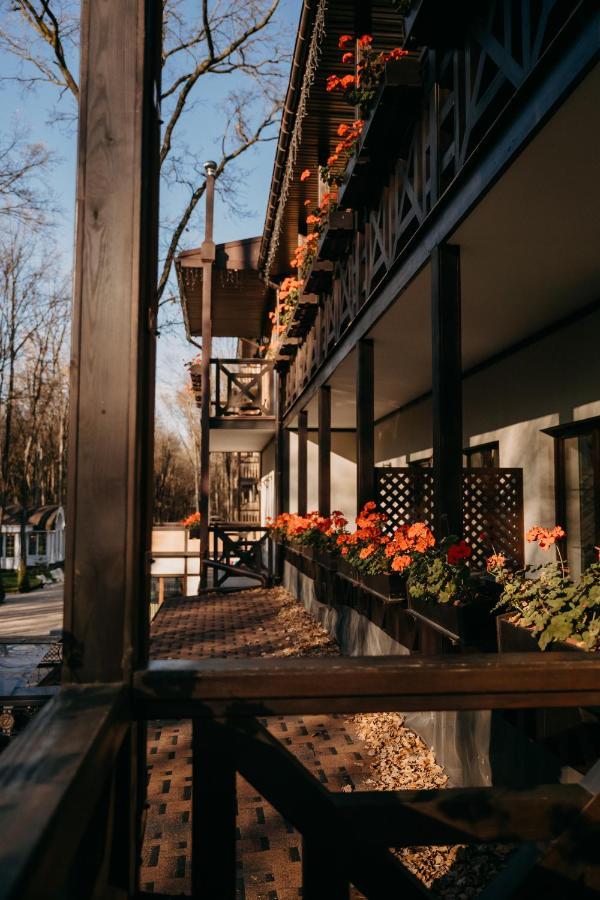Zastava Uman Hotel Dmytrushky Exterior foto