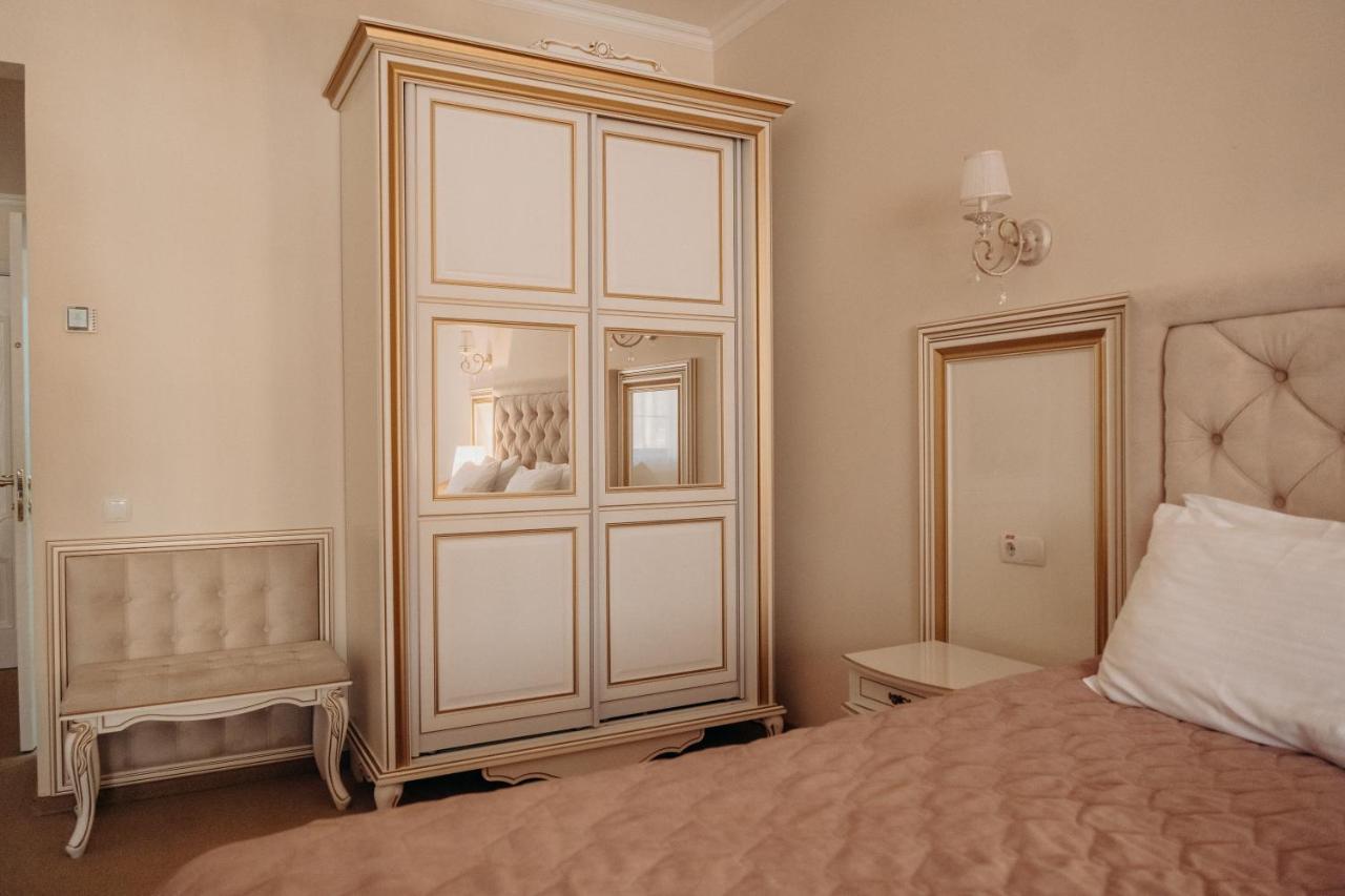 Zastava Uman Hotel Dmytrushky Exterior foto